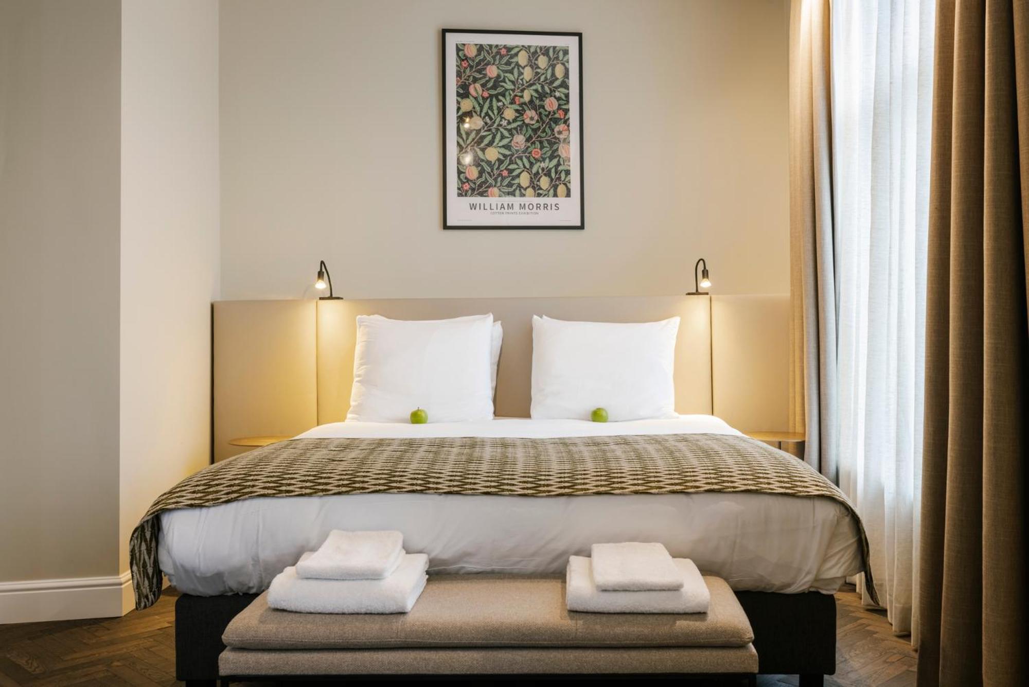 Hotel บลูเมนดาล ภายนอก รูปภาพ