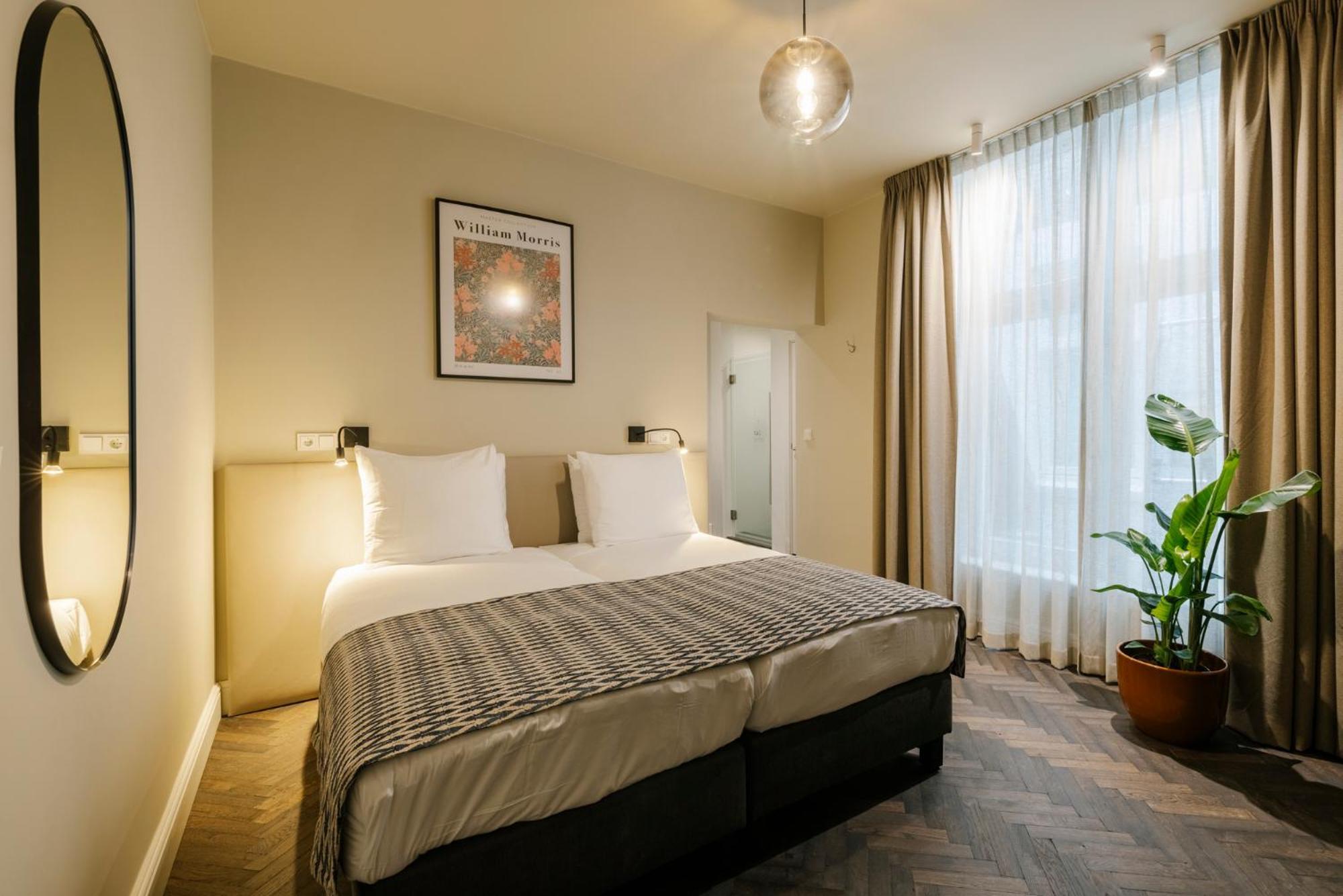 Hotel บลูเมนดาล ภายนอก รูปภาพ