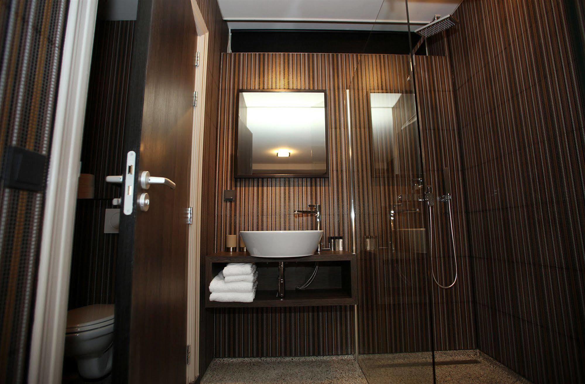 Hotel บลูเมนดาล ภายนอก รูปภาพ